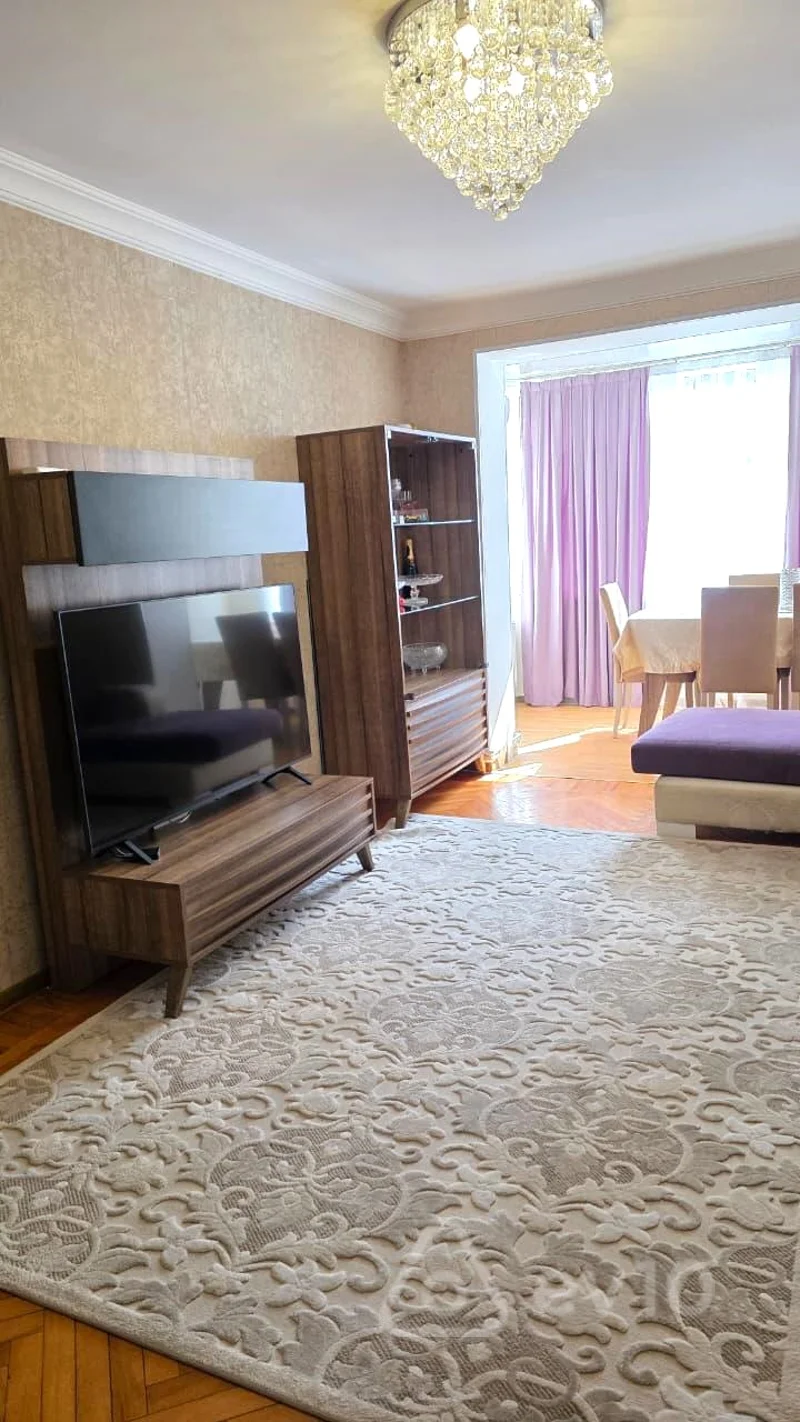 3 otaqlı mənzil, 75 m², Vladimir Mayakovski küçəsi — Mənzil, Bakı (2)