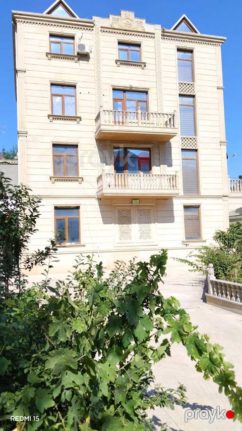 İcarəyə verilir 8 otaqlı həyət evi/bağ evi 472 m² — Bakı