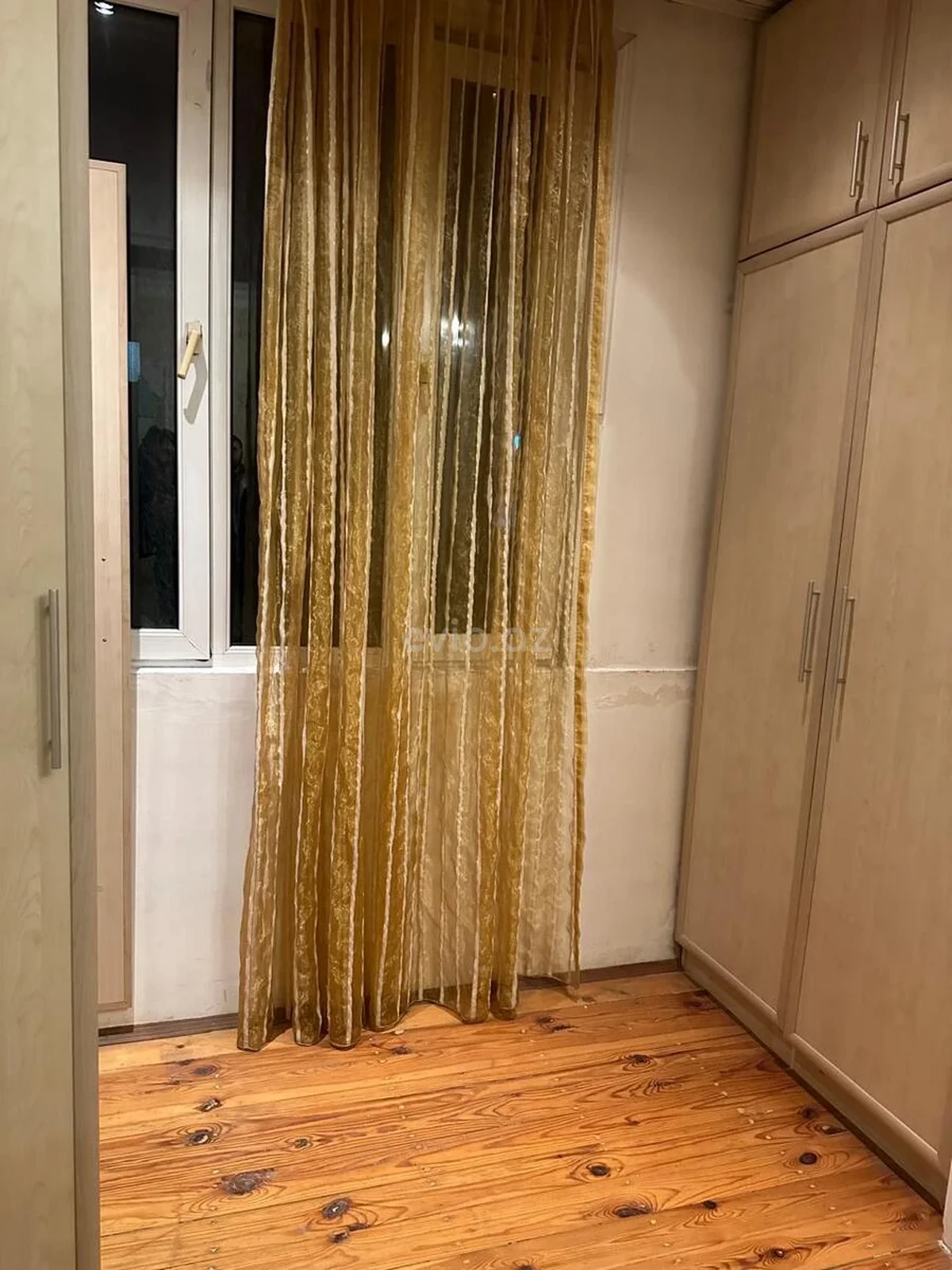 Kirayə 2 otaqlı mənzil Azadlıq prospekti metrosu yaxınlığında — Mənzil, Bakı (11)