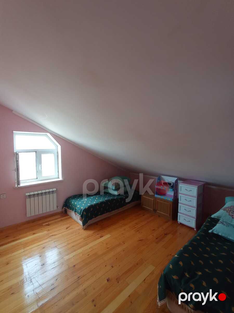 Həyət evi, Hüseyn Cavid küç — Ev, villa, Bakı (10)