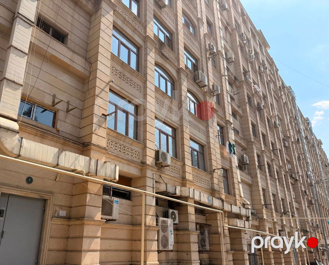 Satılır 4 otaqlı köhnə tikili 113 m² — Mənzil, Bakı (10)