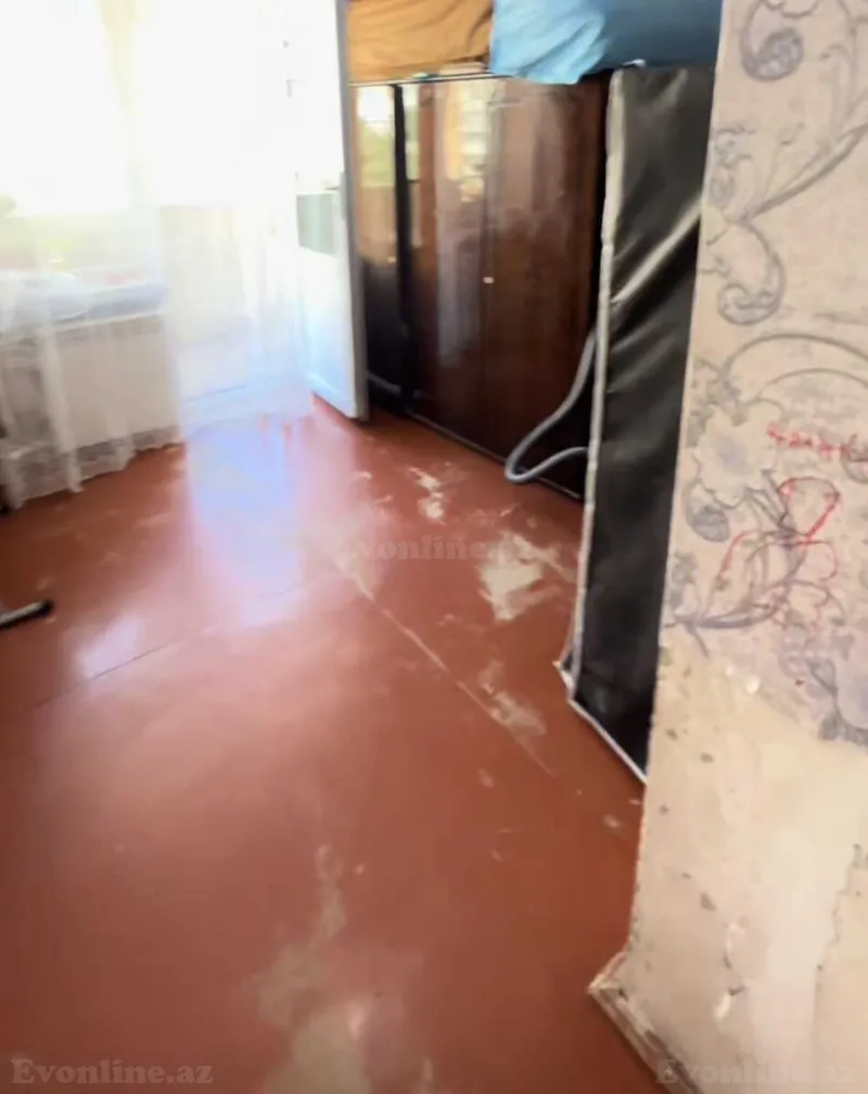 Satılır 3 otaqlı Mənzil Köhnə tikili 80 m² Bakı, Suraxanı r., Yeni Günəşli — Mənzil, Bakı (3)