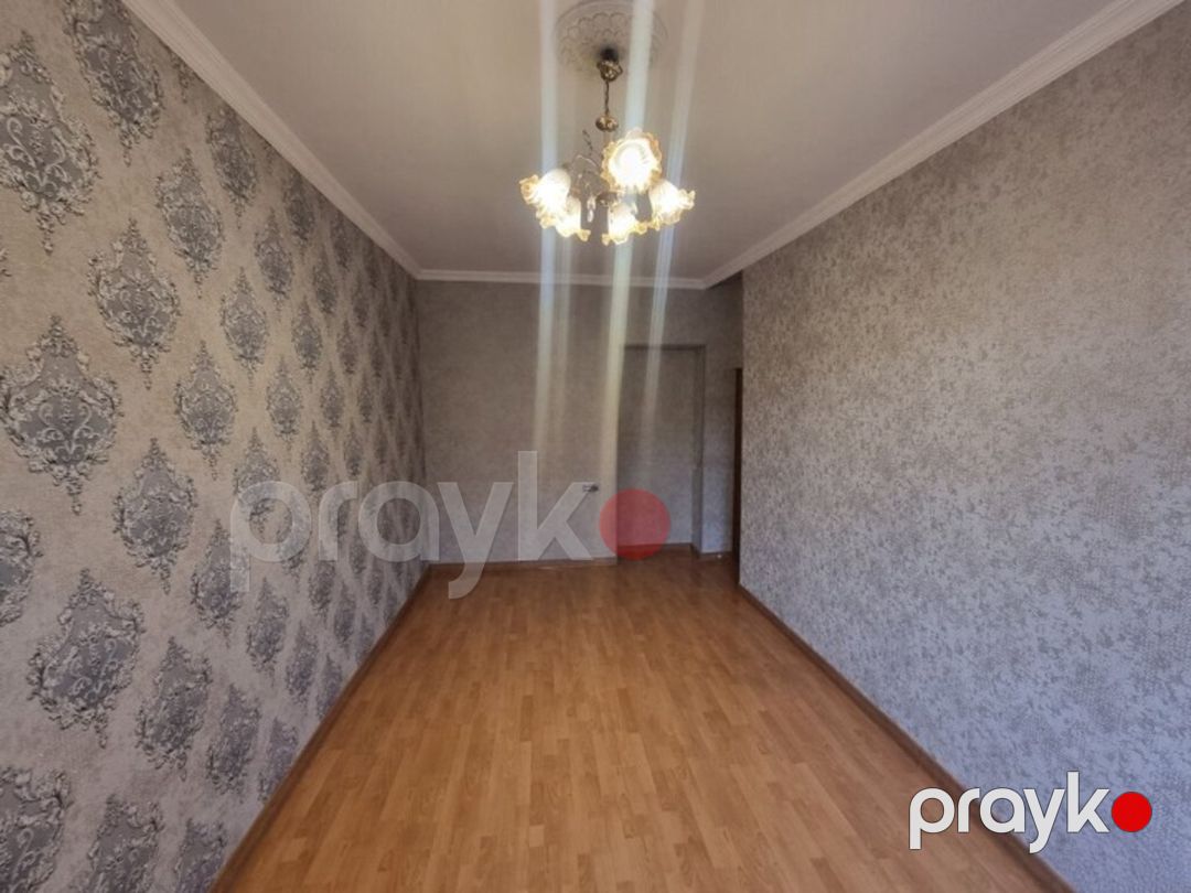 Satılır 3 otaqlı köhnə tikili 80 m² — Mənzil, Bakı (2)