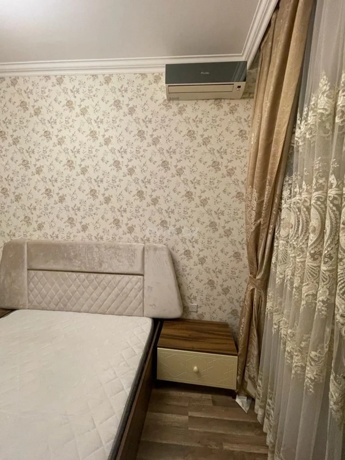 Kirayə 3 otaqlı mənzil 20 Yanvar metrosu yaxınlığında — Mənzil, Bakı (11)