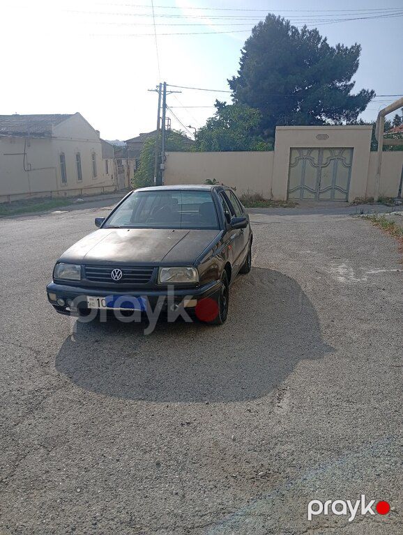 Volkswagen Vento, 1.8 L, 1993 il, 120 000 km — Avtomobillər, Bakı (3)