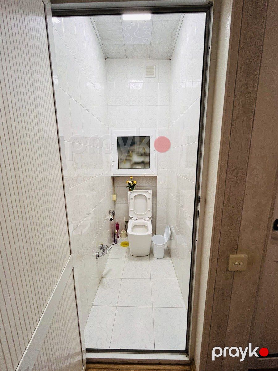 Satılır 2 otaqlı köhnə tikili 61 m² — Mənzil, Bakı (11)