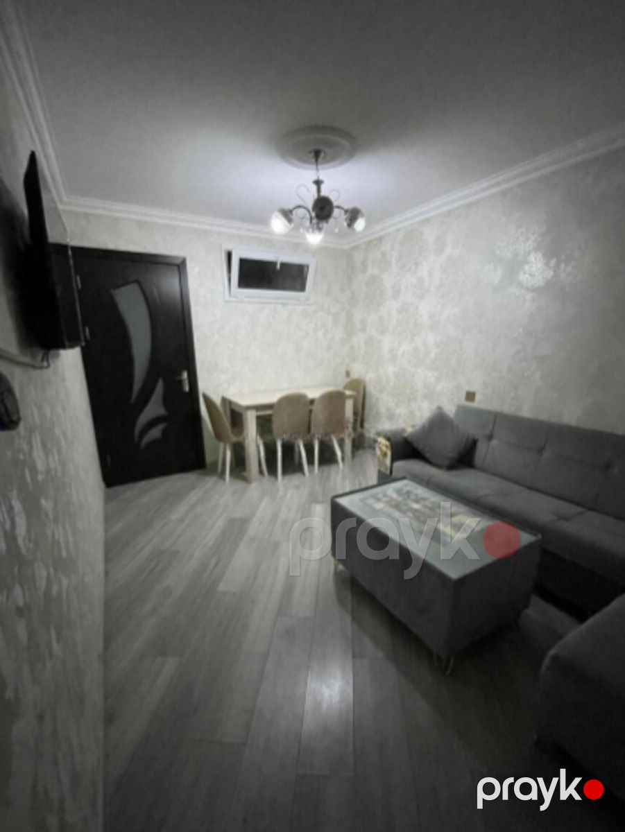 Satılır 2 otaqlı köhnə tikili 45 m² — Mənzil, Bakı (2)
