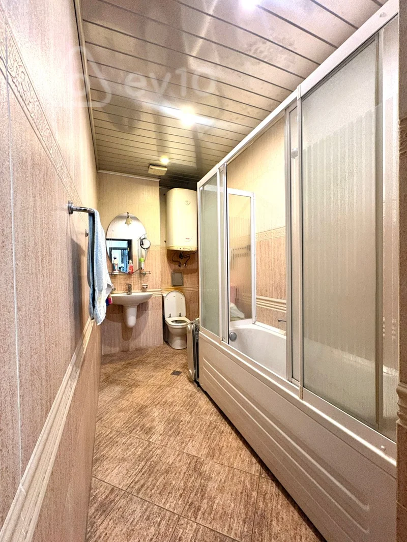 3 otaqlı mənzil, 105 m², İnşaatçılar prospekti — Mənzil, Bakı (9)