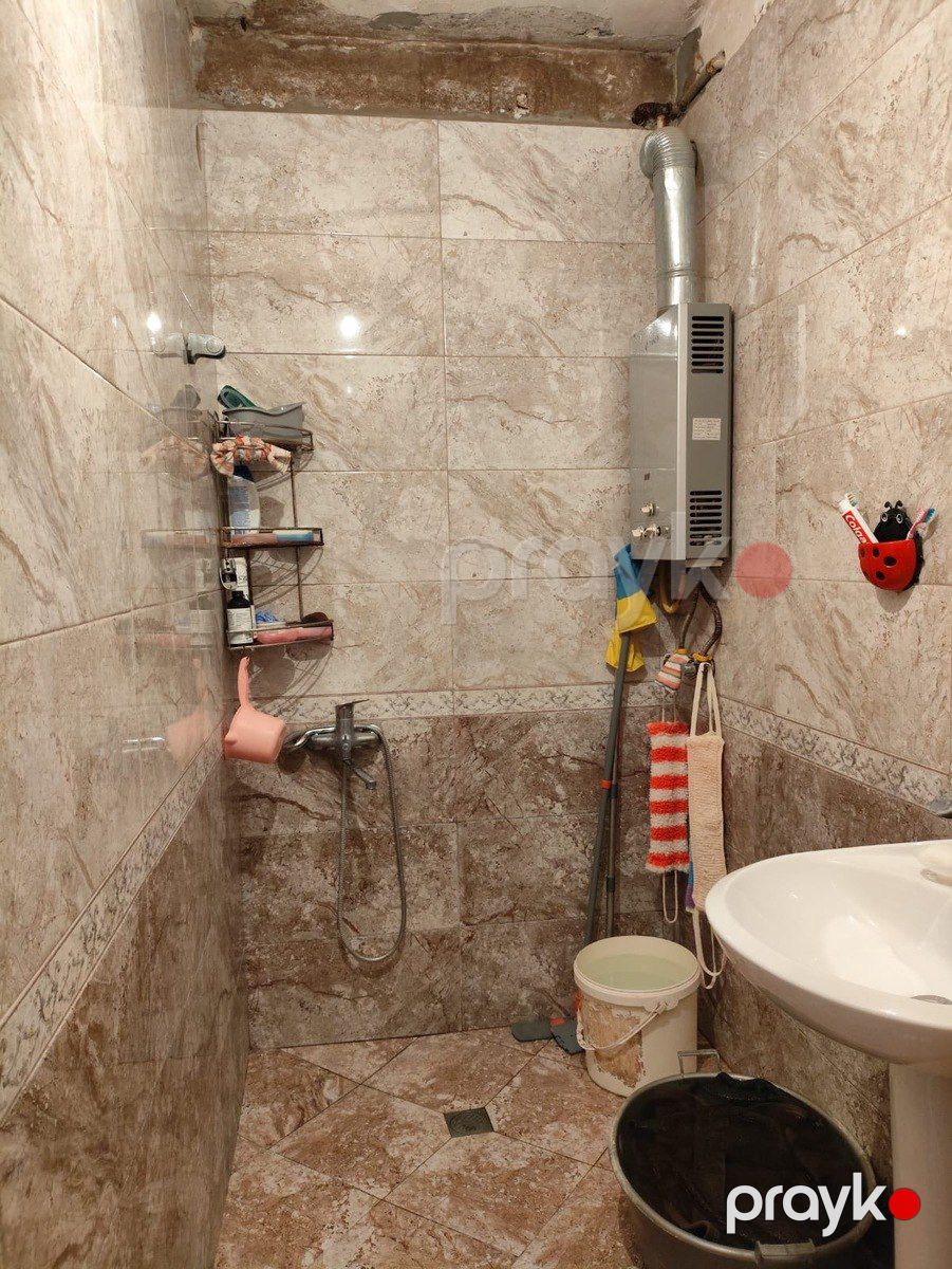 Satılır 3 otaqlı köhnə tikili 85 m² — Mənzil, Bakı (12)