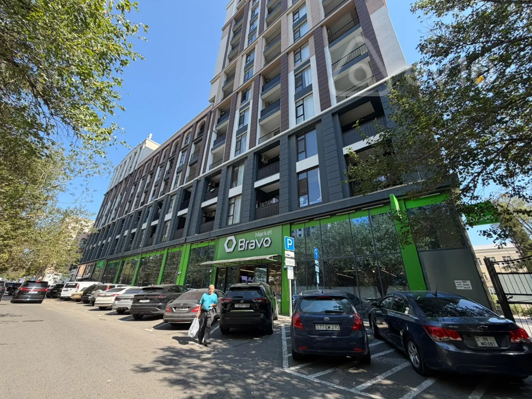 2 otaqlı mənzil, 105 m², Qarabağ küçəsi — Bakı