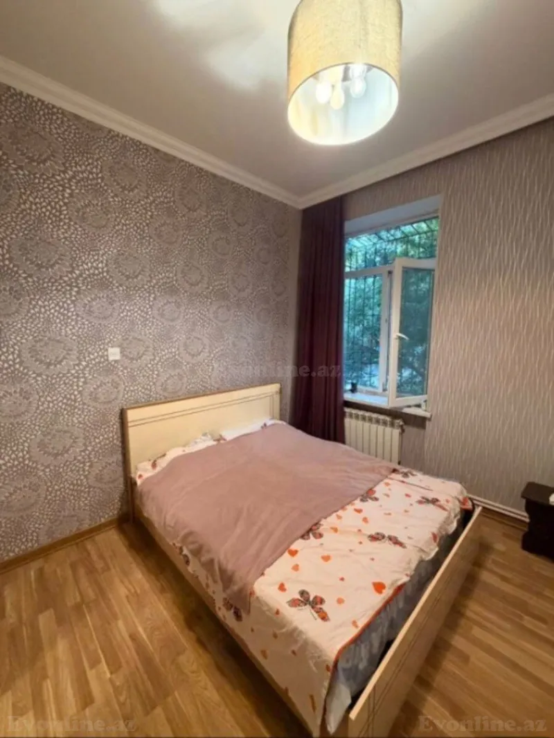 Satılır 3 otaqlı Mənzil Köhnə tikili 70 m² Bakı, Yasamal r., Elmlər Akademiyası m — Mənzil, Bakı (5)