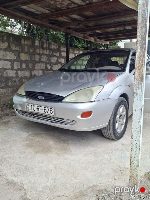 Ford Focus, 2.0 L, 2001 il, 450 000 km — Ağstafa