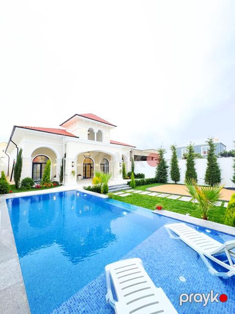 Satılır 5 otaqlı həyət evi/bağ evi 260 m² — Bakı