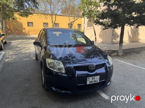 Toyota Auris, 1.4 L, 2008 il, 260 000 km — Sumqayıt