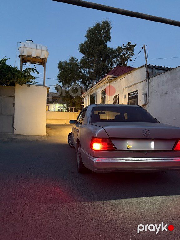 Mercedes 200 E, 2.0 L, 1993 il, 430 000 km — Avtomobillər, Bakı (5)
