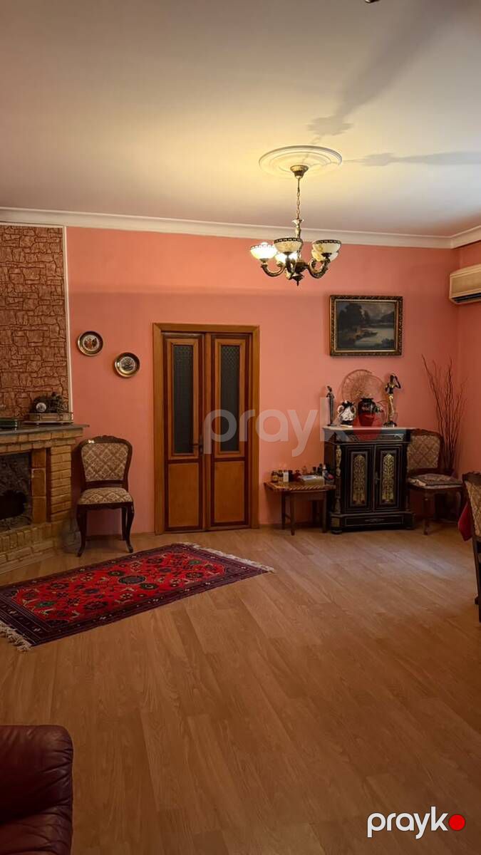 Satılır 4 otaqlı köhnə tikili 100 m² — Mənzil, Bakı (8)