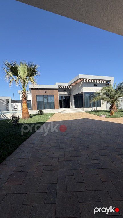 Satılır 5 otaqlı həyət evi/bağ evi 250 m² — Ev, villa, Bakı (3)