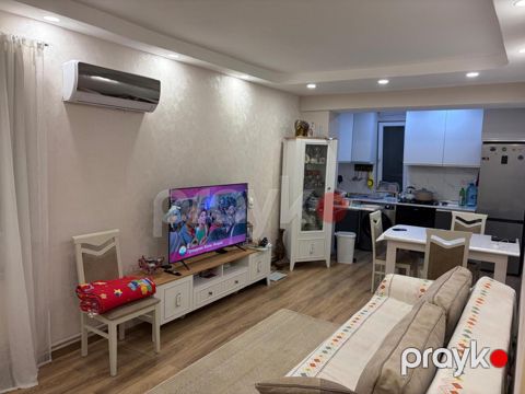 Satılır 2 otaqlı köhnə tikili 40 m² — Bakı