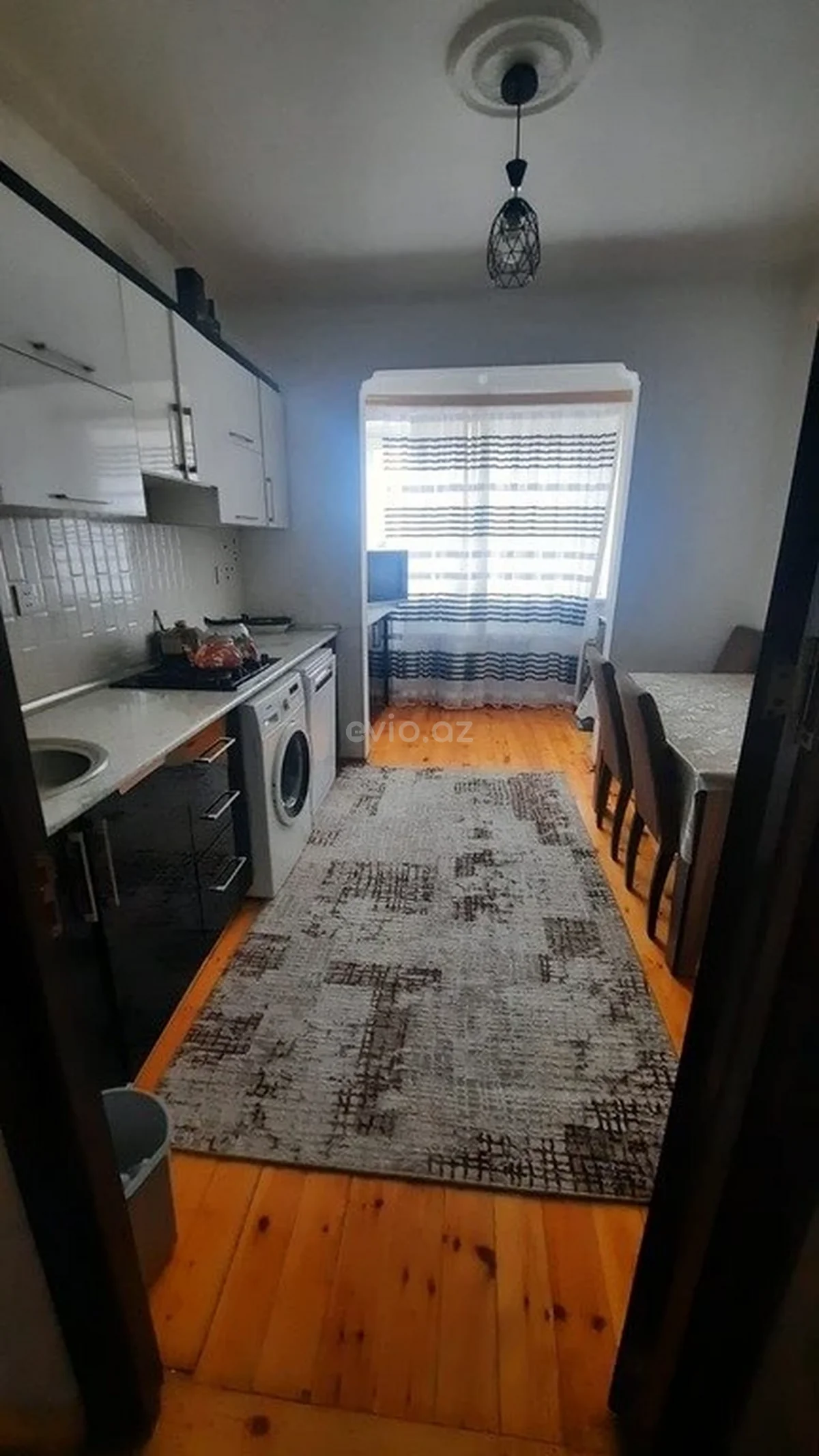 3 otaqlı tam təmirli mənzil satılır Qaraçuxur qəsəbəsində — Bakı