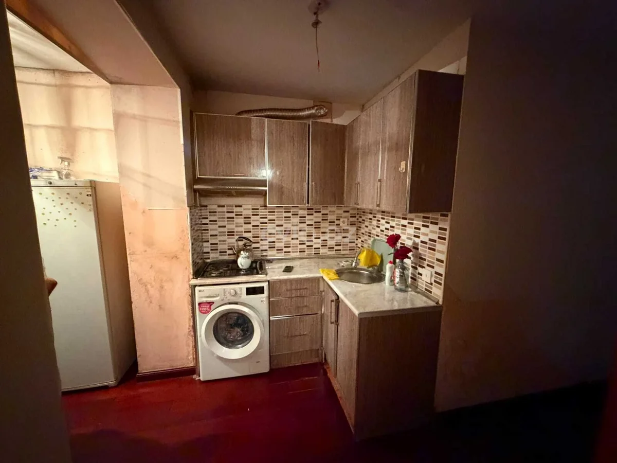 Kirayə 2 otaqlı mənzil Neftçilər metrosu yaxınlığında — Bakı