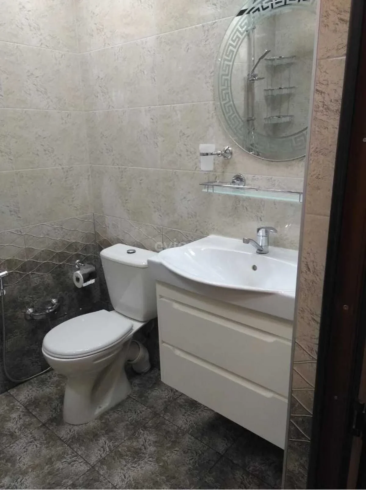 Kirayə 2 otaqlı mənzil Xətai rayonunda — Mənzil, Bakı (9)