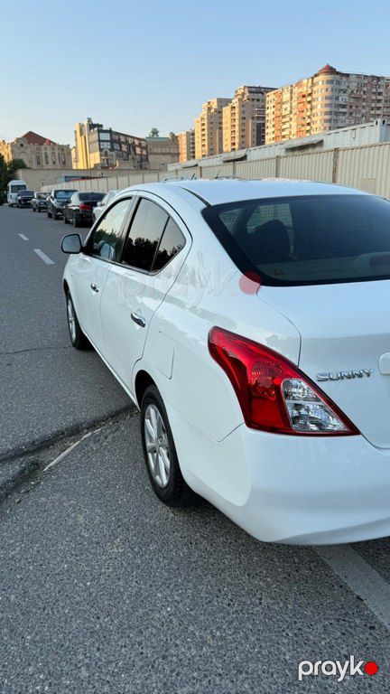 Nissan Sunny, 1.5 L, 2013 il, 192 000 km — Avtomobillər, Bakı (8)