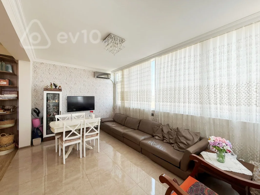 3 otaqlı mənzil, 100 m², Ataturk 7 — Bakı