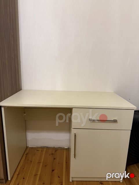 Düz masa, Stulsuz, Polkalı, Siyirməli, MDF — Gəncə