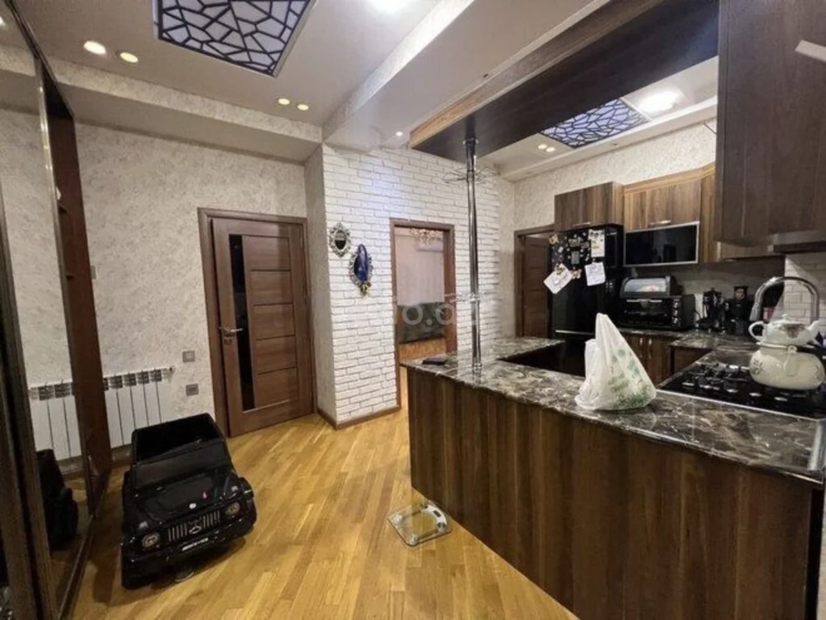 2 otaqlı tam təmirli mənzil satılır Xətai rayonunda — Mənzil, Bakı (8)