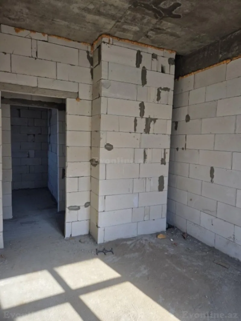 Satılır 4 otaqlı Mənzil Yeni tikili 120 m² Bakı, Nizami r., Qara Qarayev m — Mənzil, Bakı (3)