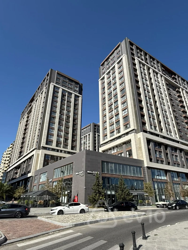 Obyekt, 385 m², Nəcəfqulu Rəfiyev k. — kirayə — Bakı