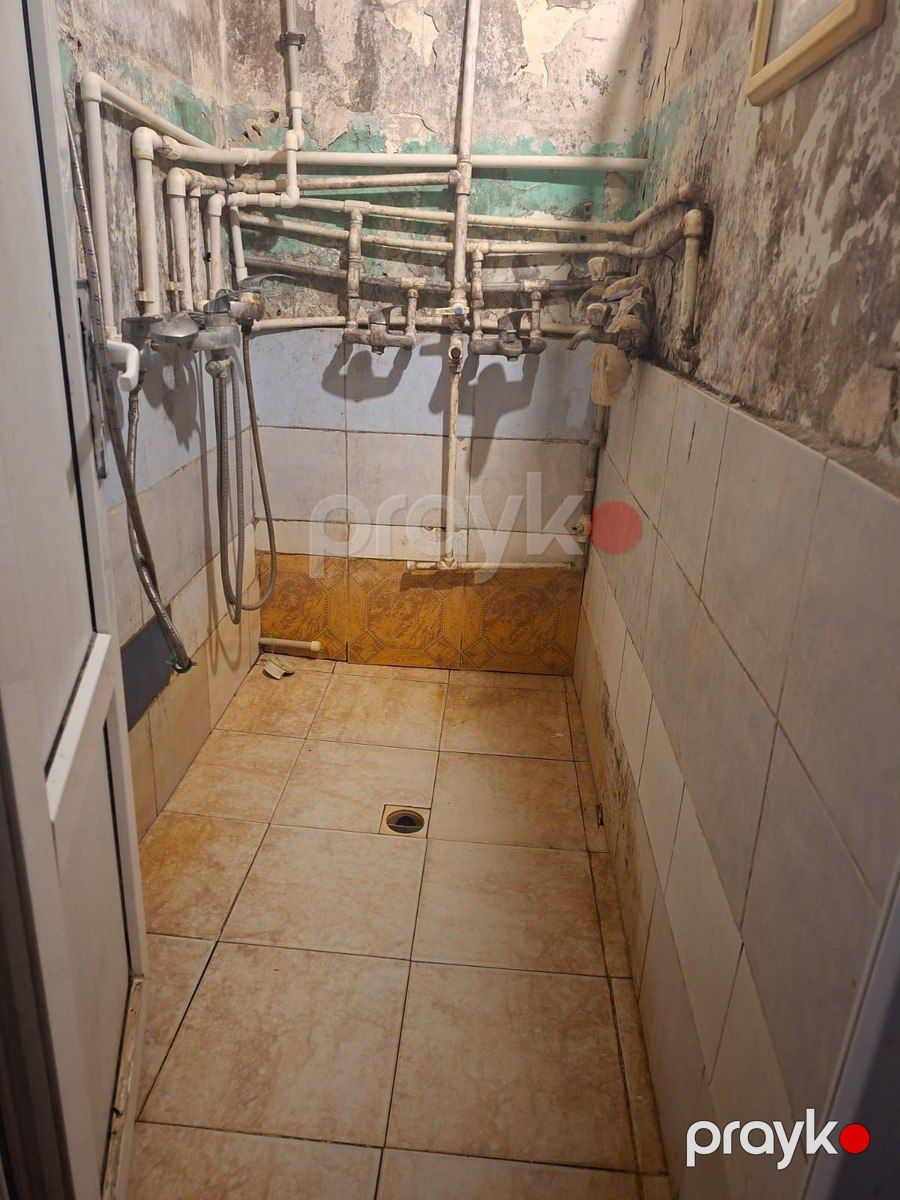 Satılır 1 otaqlı köhnə tikili 18 m² — Mənzil, Bakı (2)