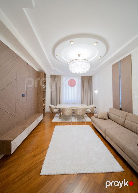 Satılır 4 otaqlı yeni tikili 130 m² — Bakı