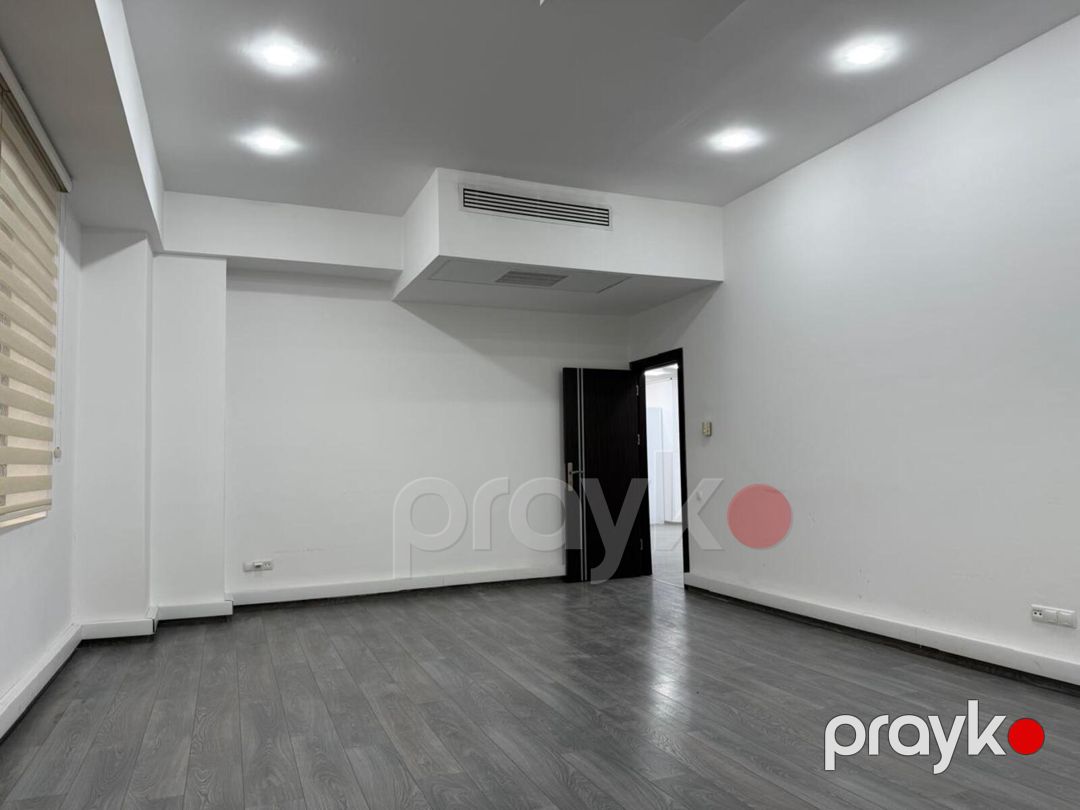 İcarəyə verilir 4 otaqlı yeni tikili 245 m² — Mənzil, Bakı (8)