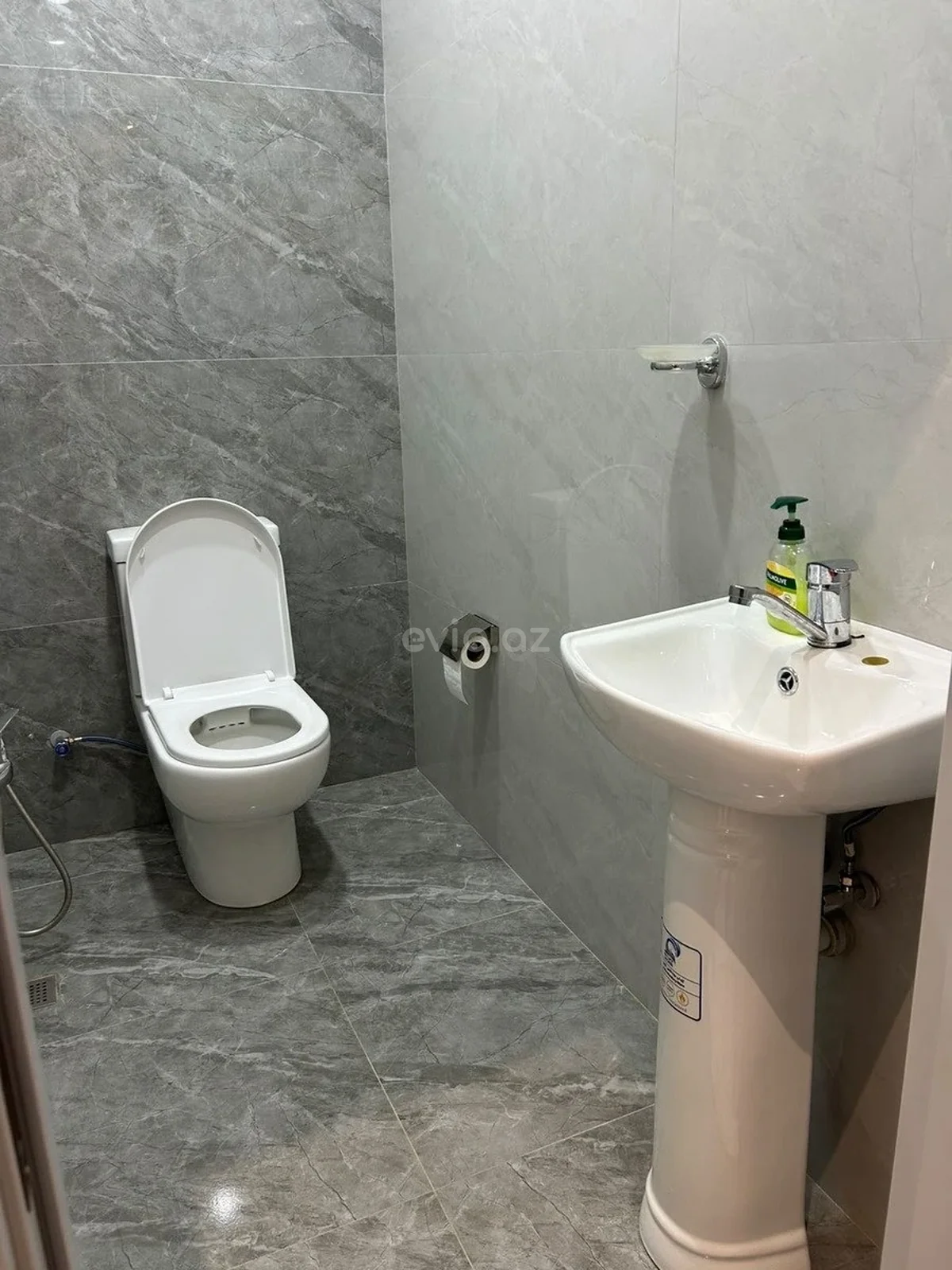 Kirayə 2 otaqlı mənzil 28 May metrosu yaxınlığında — Mənzil, Bakı (4)