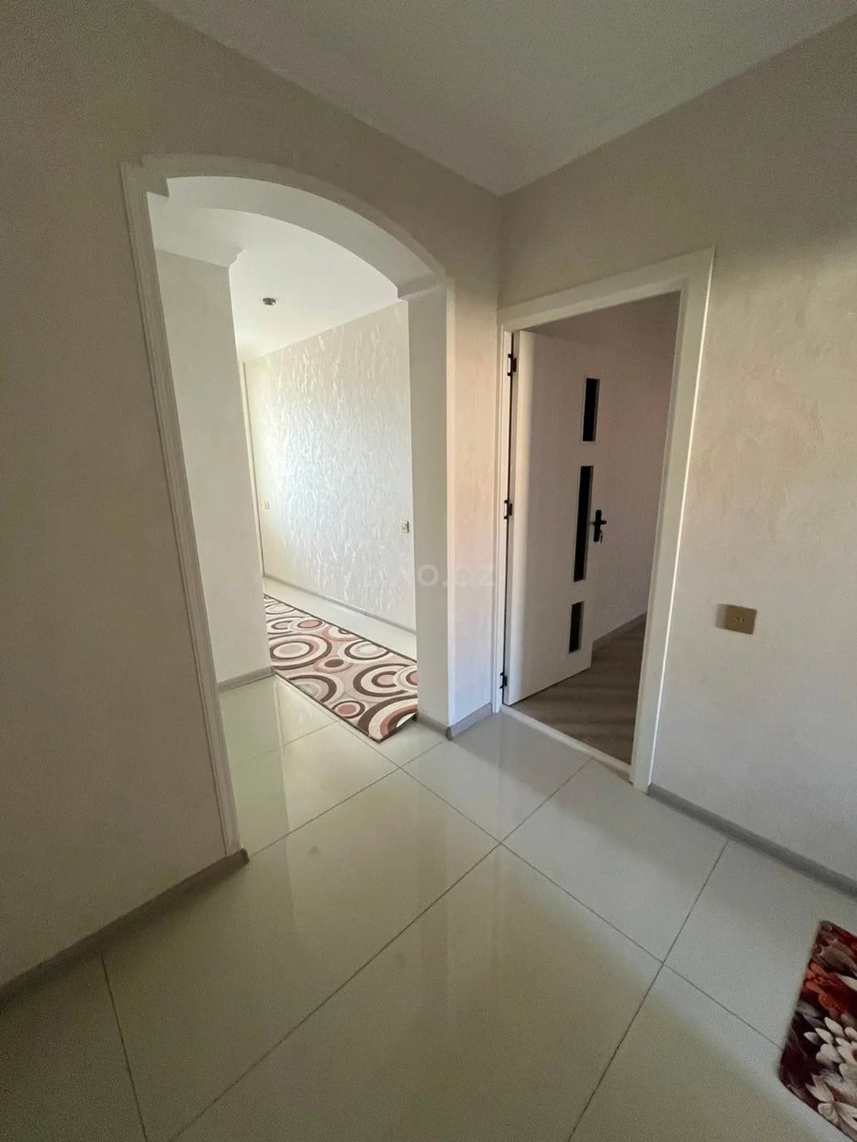 2 otaqlı orta təmirli mənzil satılır Bakıxanov qəsəbəsində — Mənzil, Bakı (11)
