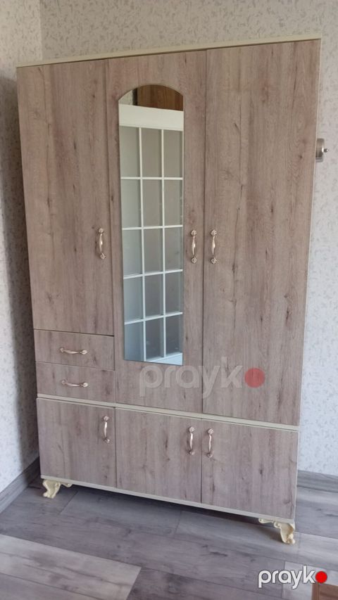 Dolab satılır* Qiymet 185 Azn *Çatdırılma pulsuzdur*afa Eni — Bakı