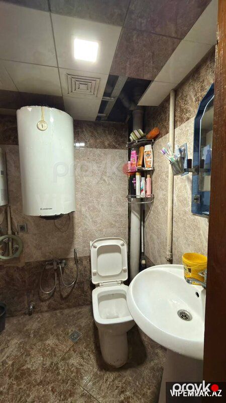 Yasamal rayonunda 2 otaqlı Köhnə tikili Satılır, 60 m² — Mənzil, Bakı (8)