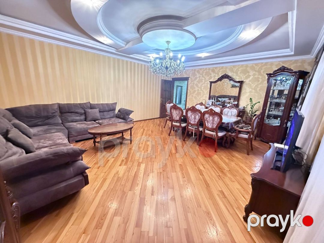 Satılır 5 otaqlı köhnə tikili 130 m² — Mənzil, Bakı (2)