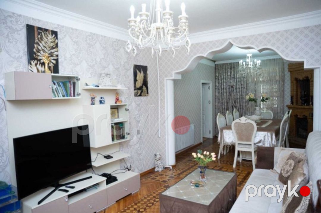 Satılır 5 otaqlı köhnə tikili 120 m² — Mənzil, Bakı (7)