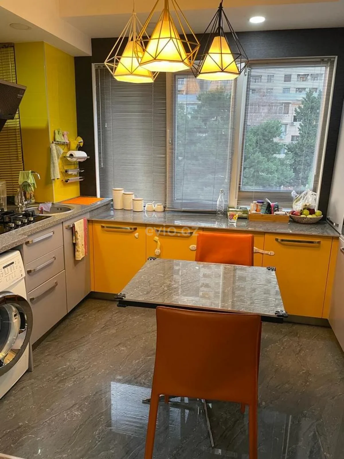Kirayə 3 otaqlı mənzil Şah İsmayıl Xətai metrosu yaxınlığında — Mənzil, Bakı (3)