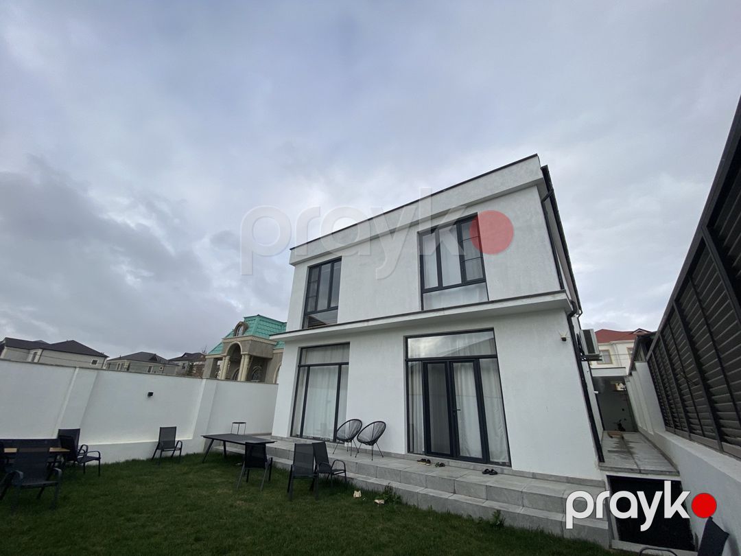 Satılır 5 otaqlı həyət evi/bağ evi 240 m² — Ev, villa, Bakı (2)
