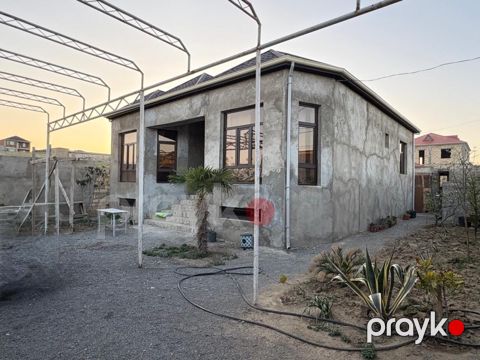 Satılır 4 otaqlı həyət evi/bağ evi 125 m² — Bakı