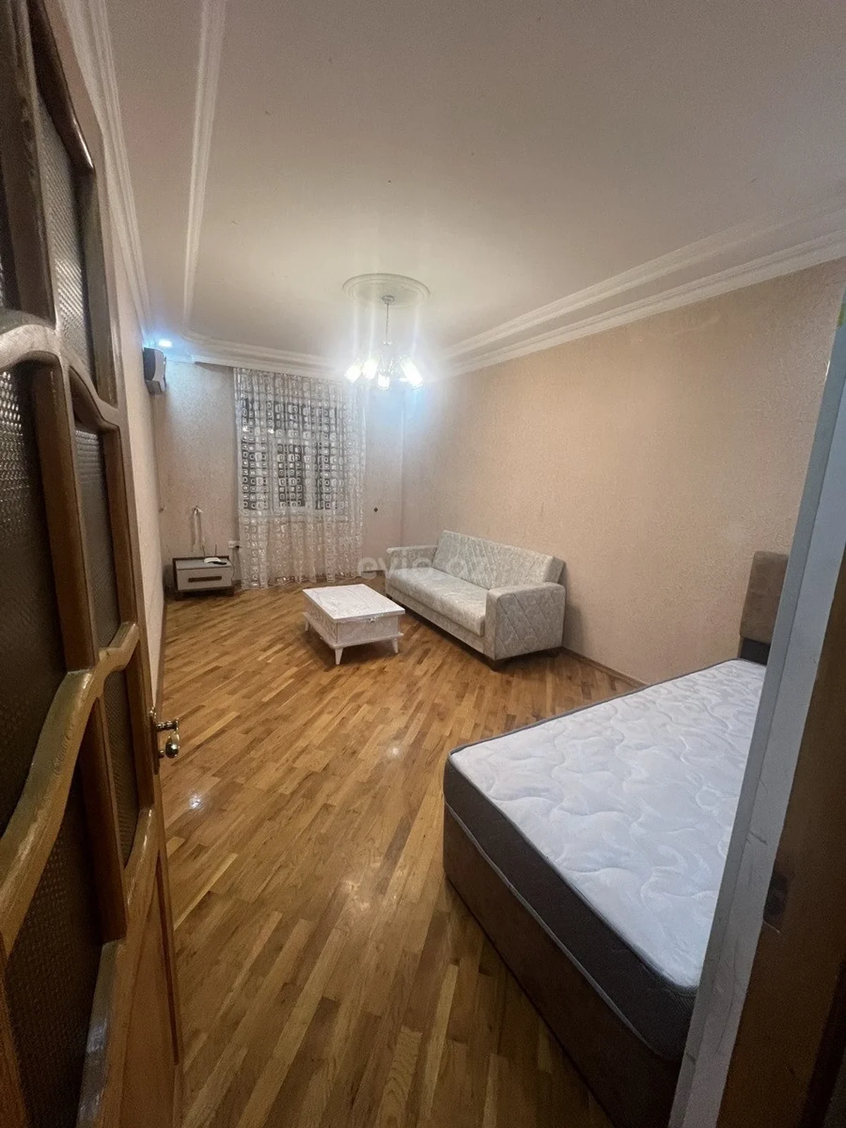 Kirayə 2 otaqlı mənzil Həzi Aslanov metrosu yaxınlığında — Bakı