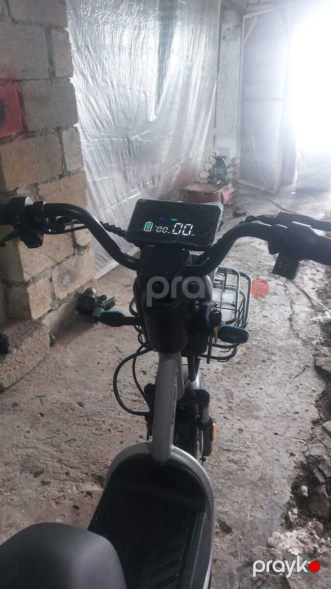 Elektrikli skuter 350W 48V, 2025 il — Motosiklet və mopedlər, Şamaxı (5)