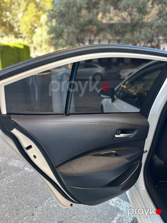 Toyota Corolla, 1.8 L, 0.85 kWh, 2024 il, 117 189 km — Avtomobillər, Bakı (12)