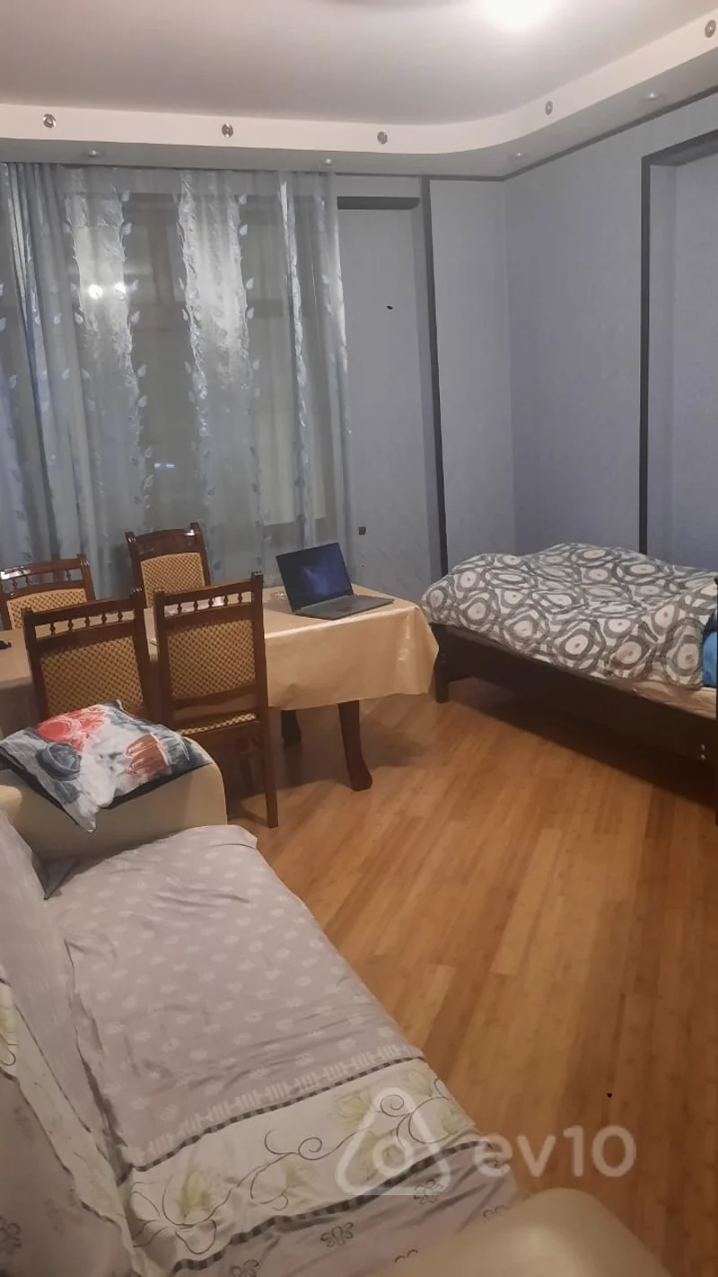 3 otaqlı mənzil, 97 m², Y/Yasamal E.Ehmedov 26 — Bakı