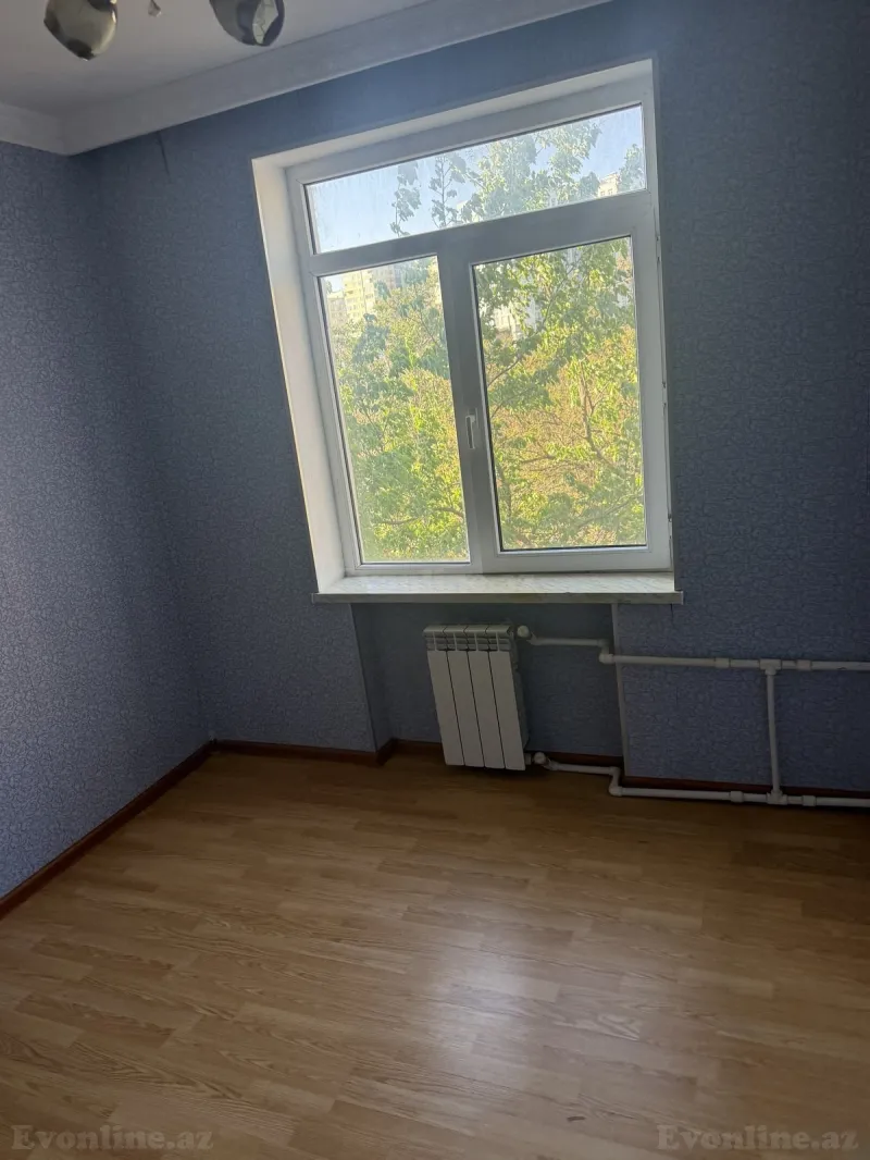 Satılır 2 otaqlı Mənzil Köhnə tikili 40 m² Bakı, Səbail r., Badamdar — Mənzil, Bakı (4)
