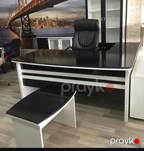 Ofis mebeli — Bakı