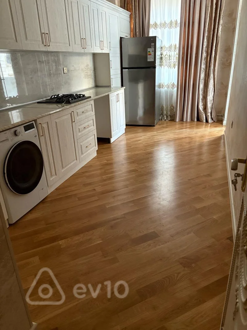 3 otaqlı mənzil, 120 m², Həsənbəy Zərdabi — kirayə — Mənzil, Bakı (3)